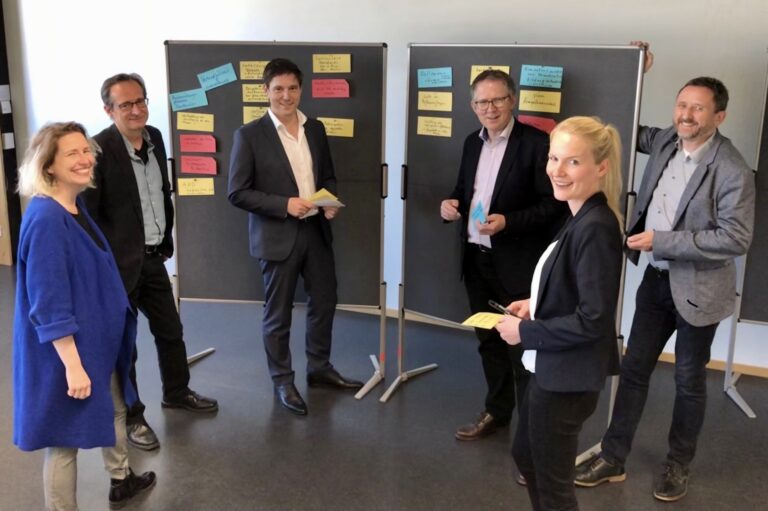 b975d815 ad41 4428 a37d f17a1d904407 1 768x511